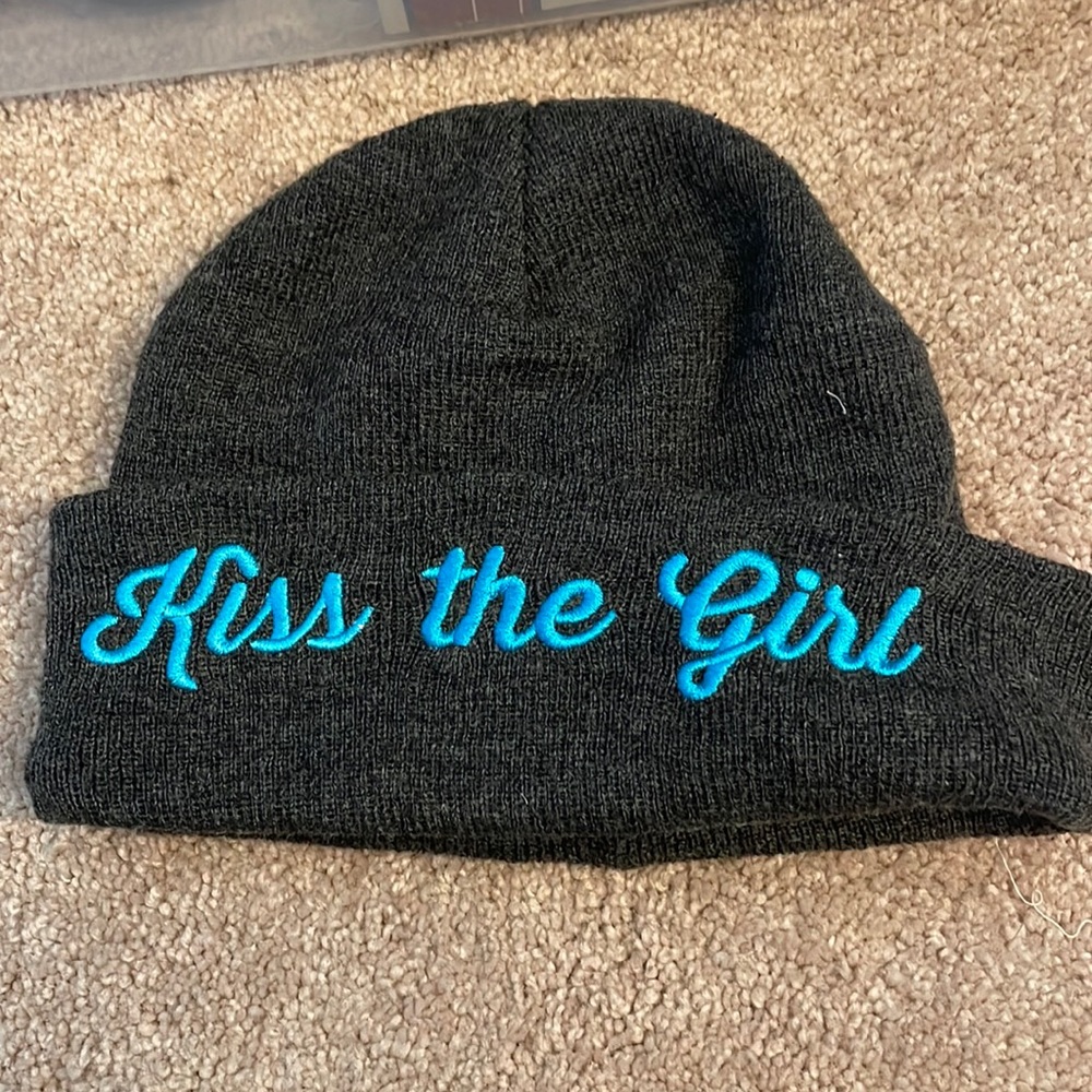 Little mermaid kiss the girl winter hat